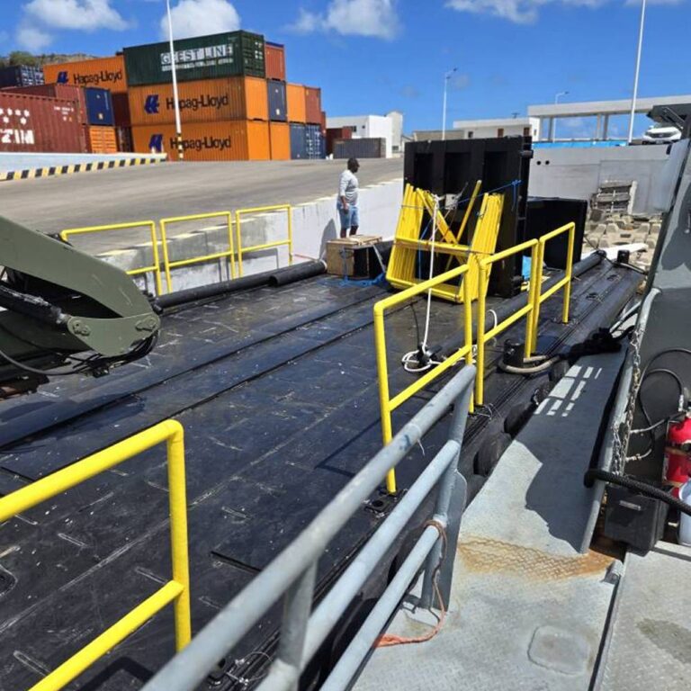 T1645 HDPE Barge