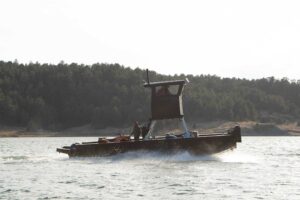 E930, fire rescue boat