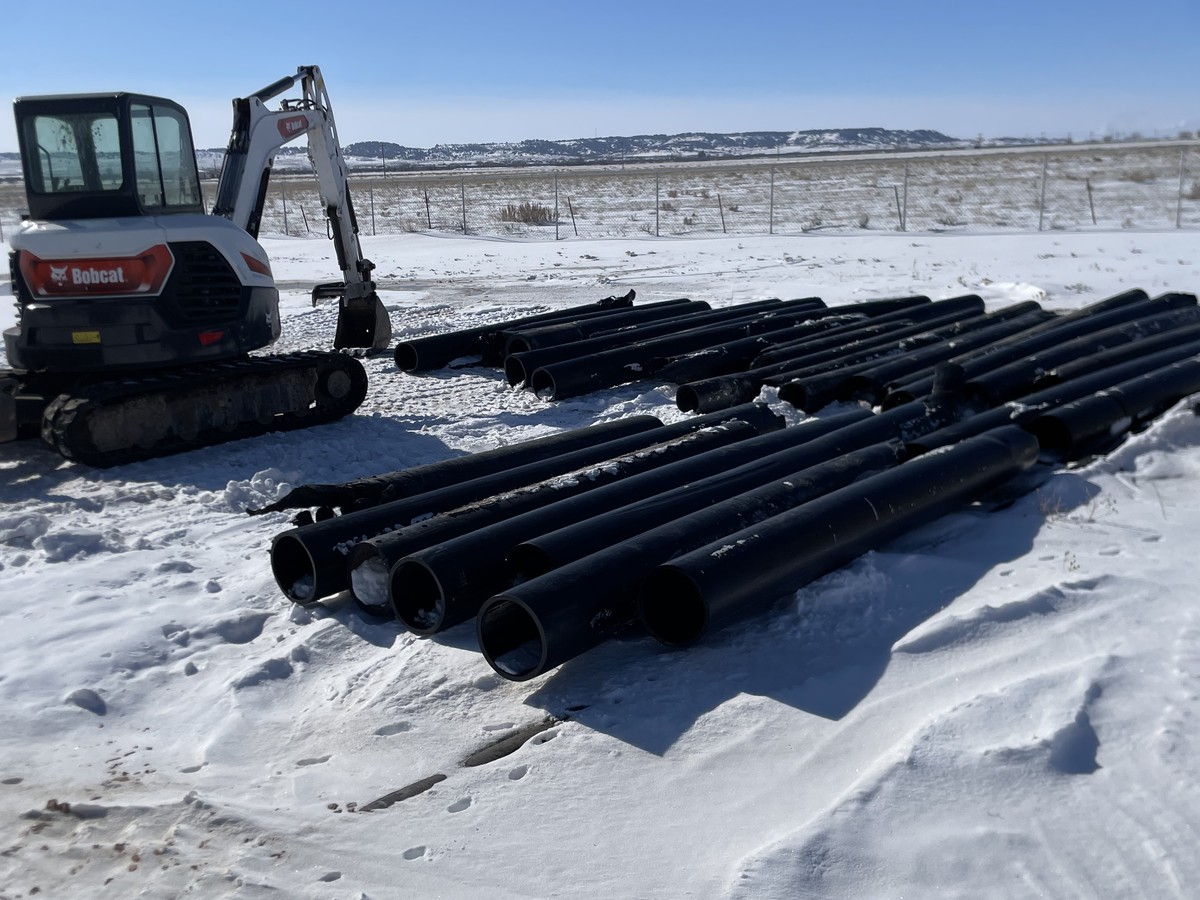 Recovered PE 3408 HDPE pipe extracted from the field